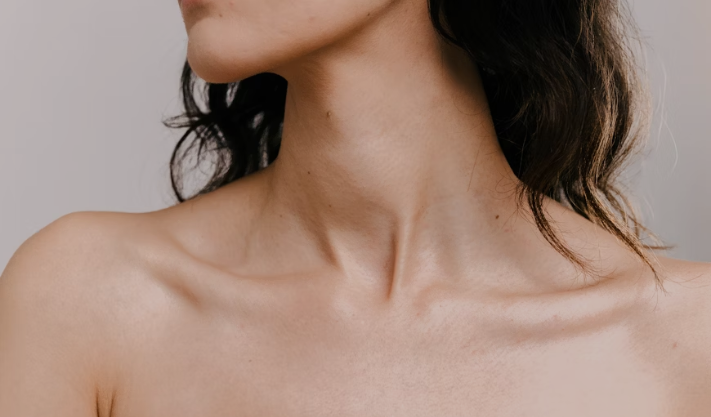 Neck and Chest Wrinkles? Tips from Experts for Smooth Skin