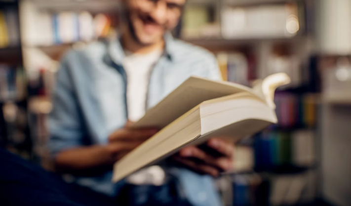 7 Game-Changing Books to Help You Start and Grow Your Service Business