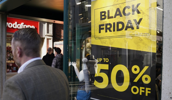 UK Retail Sales Slow as Shoppers Wait for Black Friday and the Budget