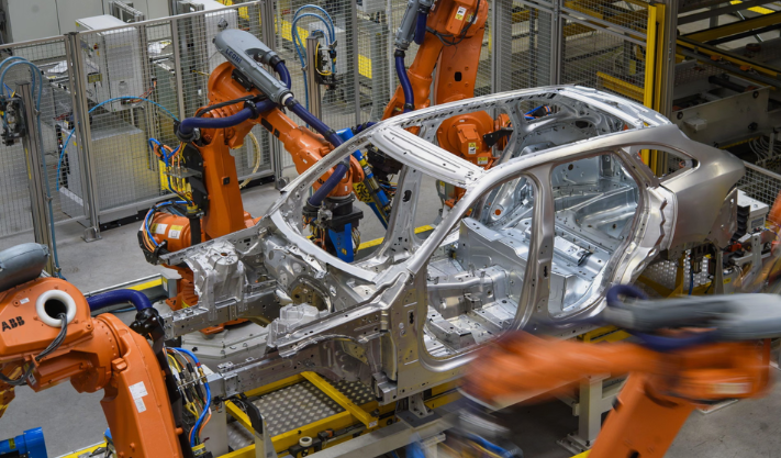 UK economy grew only 0.1% in the third quarter after JLR cyber-attack