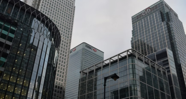 London Stock Exchange Gains Momentum Amid Global Uncertainty