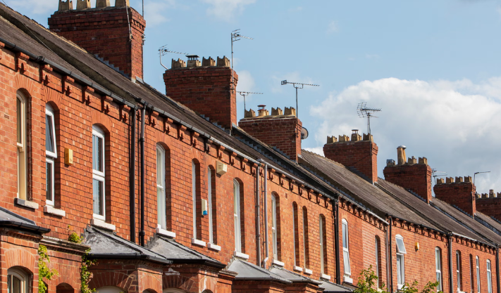 UK Housing Costs Rise 41% in Five Years for Renters and Homeowners