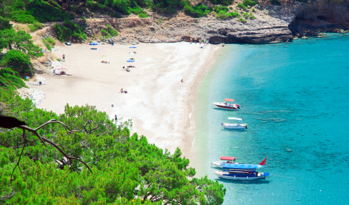 War Prompts Europeans to Switch Holidays Away From the Eastern Mediterranean