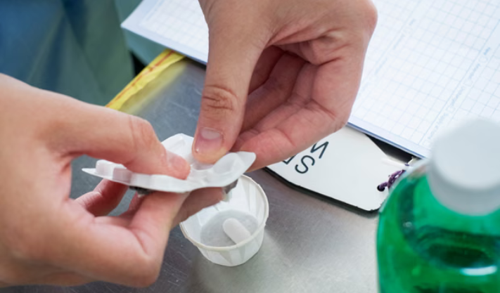 UK Drug Exports to the US Exempt from Tariffs Under Deal, Critics Warn It Could Cost the NHS Billions