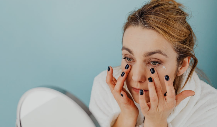 Anti-Aging Skincare 2026: Look 10 Years Younger Naturally