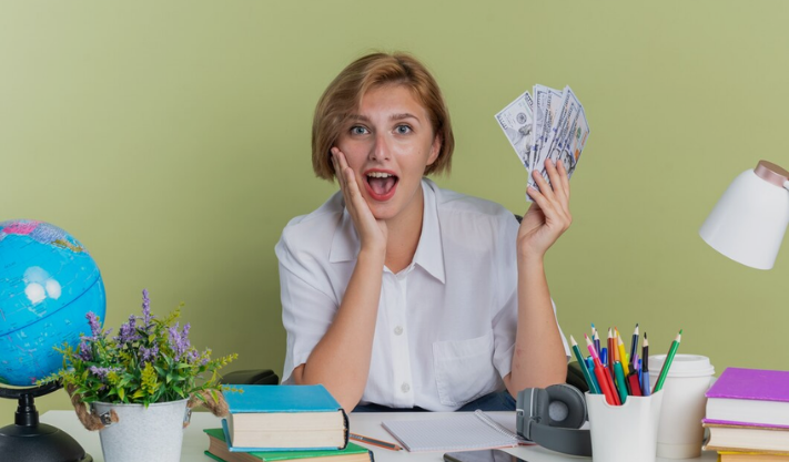 How Can You Earn Extra Money in Britain?